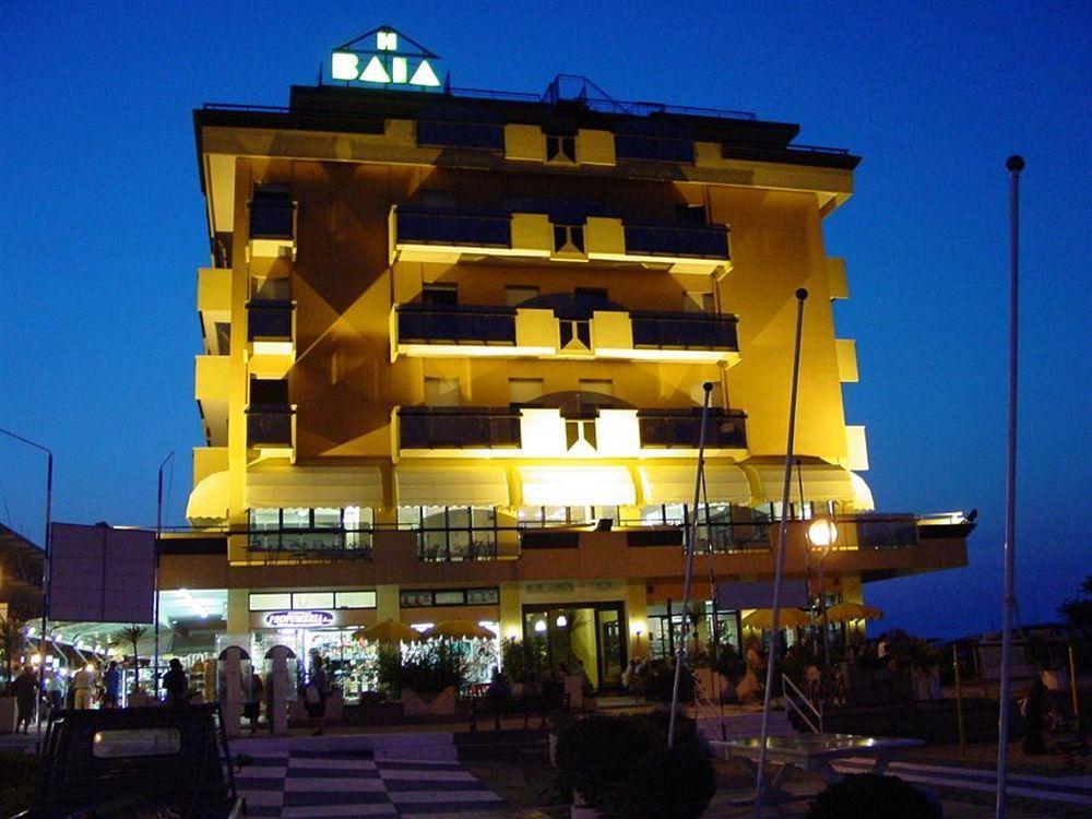 Hotel Baia Римини Екстериор снимка